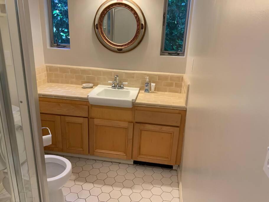 لوس أنجلوس House, Walking Distance From Universal Studios المظهر الخارجي الصورة